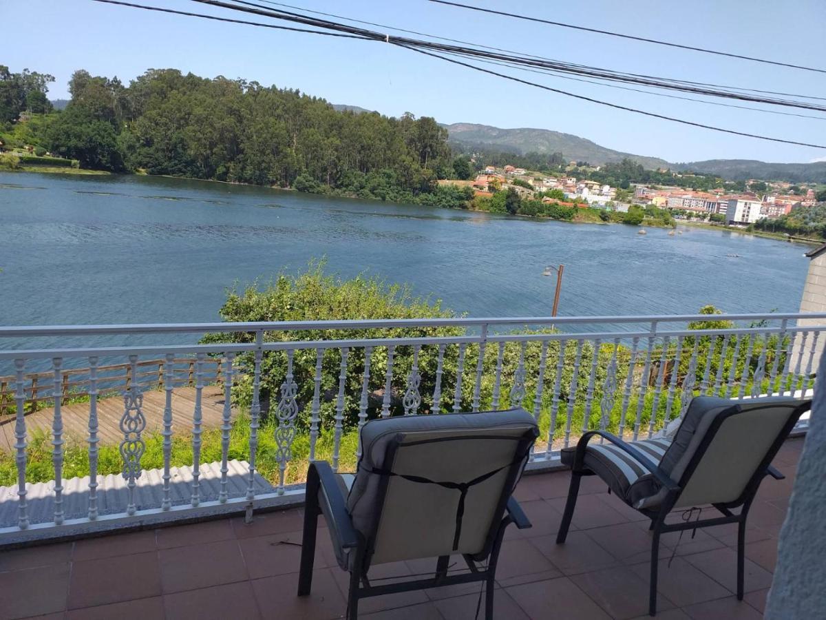 La Portela Riverside Redondela Bagian luar foto